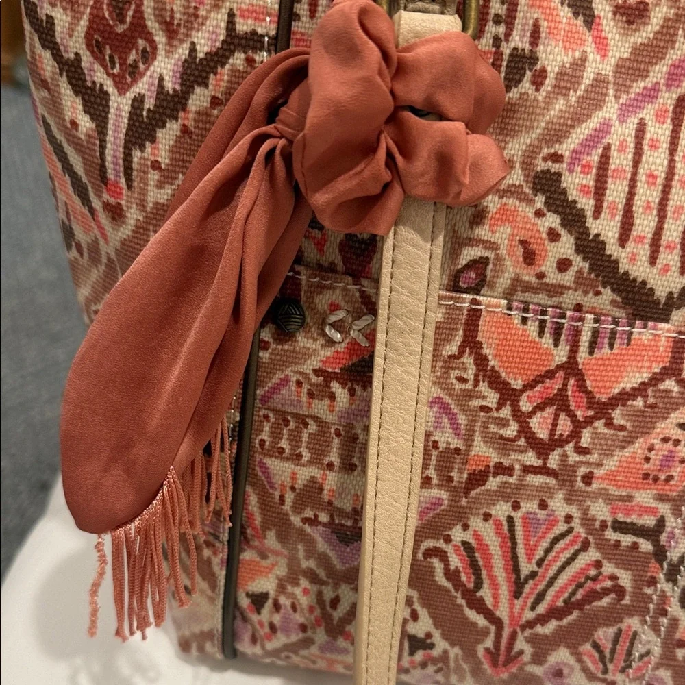 Sakroots Multicolor Patterned Tote Bag - Picture 14 of 15